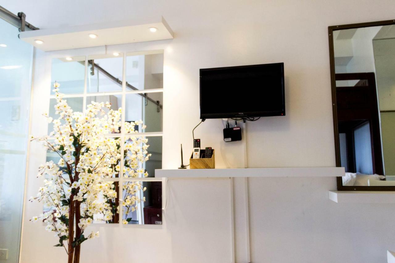 Smdc Wind Residences Tagaytay With Balcony 19Th Floor Tagaytay City Exteriér fotografie